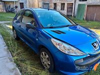 Usata Peugeot 206 60 CV (44 kW) 2011 Berlina