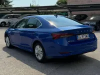 Usata Skoda Octavia Ambition 110 CV (80 kW) 2022 Blu/azzurro Berlina