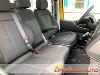 Usata Hyundai Staria Trend 177 CV (130 kW) 2024 Giallo Monovolume