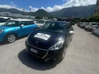Usata Peugeot 208 Active 75 CV (55 kW) 2018 Blu Utilitaria