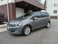 Usata VW Touran Executive 150 CV (110 kW) 2016 Grigio Monovolume