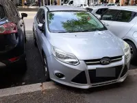 Usata Ford Focus 115 CV (84 kW) 2013 Grigio Station wagon