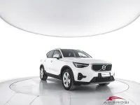 Usata Volvo XC40 Core 163 CV (119 kW) 2025 Bianco SUV