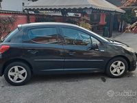 Usata Peugeot 207 95 CV (69 kW) 2010 Nero Utilitaria