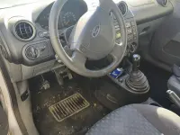 Usata Ford Fiesta Ghia 68 CV (50 kW) 2003 Utilitaria