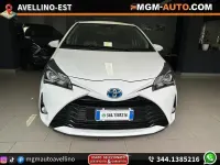 Usata Toyota Yaris Hybrid Active 73 CV (53 kW) 2018 Bianco Berlina