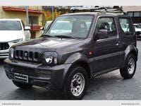 Usata Suzuki Jimny 85 CV (62 kW) 2010 Grigio SUV