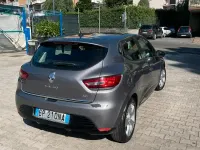 Usata Renault Clio 75 CV (55 kW) 2012 Grigio Berlina