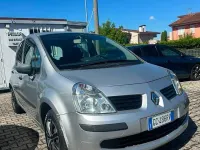 Usata Renault Modus 68 CV (50 kW) 2006 Grigio Monovolume