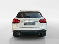 Usata Mercedes GLA200 Premium 136 CV (100 kW) 2018 Bianco SUV