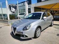 Usata Alfa Romeo Giulietta Tech Edition 120 CV (88 kW) 2018 Argento metallizzato Utilitaria