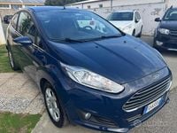 Usata Ford Fiesta Titanium 75 CV (55 kW) 2015 Blu Berlina