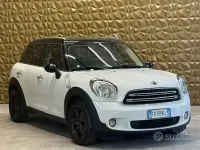 Usata Mini Cooper D Countryman 111 CV (81 kW) 2015 Bianco SUV