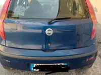 Usata Fiat Punto 69 CV (50 kW) 2004 Bluazzurro Utilitaria