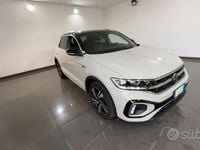 Usata VW T-Roc R-line 116 CV (85 kW) 2022 Beige SUV
