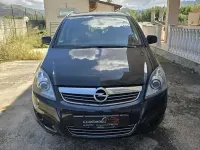 Usata Opel Zafira Cosmo 125 CV (91 kW) 2012 Nero Monovolume