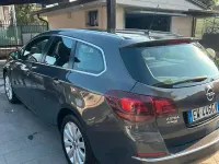 Usata Opel Astra Cosmo 140 CV (102 kW) 2014 Grigio Station wagon