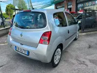 Usata Renault Twingo 75 CV (55 kW) 2010 Grigio Utilitaria