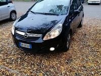 Usata Opel Corsa Cosmo 75 CV (55 kW) 2008 Nero Berlina