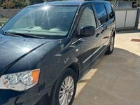 Usata Lancia Voyager 163 CV (119 kW) 2012 Nero Monovolume