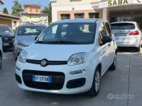 Usata Fiat Panda Lounge 69 CV (50 kW) 2016 Bianco Utilitaria