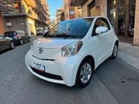 Usata Toyota iQ Sol 68 CV (50 kW) 2010 Bianco Utilitaria