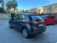 Usata Peugeot 208 Active 82 CV (60 kW) 2016 Grigio Utilitaria