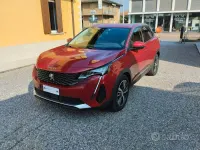 Usata Peugeot 3008 Allure 131 CV (96 kW) 2021 Rosso SUV