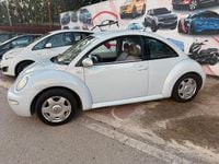 Usata VW New Beetle 2000 Blu Utilitaria