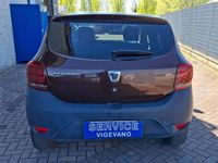 Usata Dacia Sandero 73 CV (53 kW) 2017 Marrone Berlina