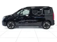 Nuova Fiat Doblò 102 CV (75 kW) 2026 Nero Monovolume
