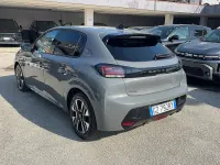 Usata Peugeot 208 Allure 100 CV (73 kW) 2025 Grigio selenium  metalli Utilitaria