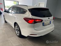 Usata Ford Focus Active 120 CV (88 kW) 2022 Bianco Station wagon