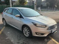 Usata Ford Focus Titanium X 120 CV (88 kW) 2017 Grigio Station wagon