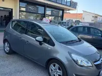 Usata Opel Meriva 120 CV (88 kW) 2016 Grigio Monovolume