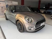 Usata Mini One Clubman 75 CV (55 kW) 2018 Gray Station wagon