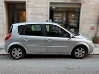 Usata Renault Scénic III 106 CV (77 kW) 2009 Grigio Monovolume