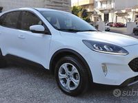 Usata Ford Kuga Titanium 120 CV (88 kW) 2022 Bianco SUV