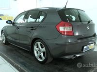 Usata BMW 118 129 CV (94 kW) 2006 Grigio metallizzato Utilitaria