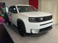 Ny Fiat Grande Panda Pop 101 HK (74 kW) 2026 Vit Halvkombi