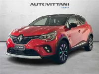 Usata Renault Captur Techno 140 CV (102 kW) 2023 Rosso SUV