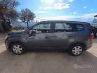 Usata Chevrolet Orlando 131 CV (96 kW) 2011 Grigio Monovolume