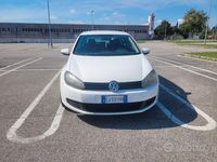 Usata VW Golf VI Comfortline 105 CV (77 kW) 2010 Bianco Utilitaria
