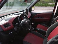 Usata Fiat Doblò Dynamic 90 CV (66 kW) 2011 Rosso Monovolume