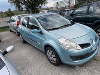Usata Renault Clio II 105 CV (77 kW) 2008 Grigio Berlina