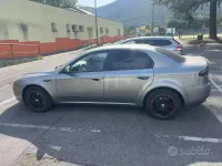 Usata Alfa Romeo 159 Progression 150 CV (110 kW) 2009 Grigio Berlina