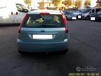 Usata Ford Fiesta 75 CV (55 kW) 2003 Verde Utilitaria