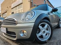 Usata Mini Cooper D Pepper 110 CV (80 kW) 2009 Marrone Utilitaria