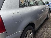 Usata Audi A3 Ambiente 131 CV (96 kW) 2002 Argento Berlina