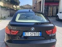 Usata BMW 318 Gran Turismo 143 CV (105 kW) 2013 Nero Berlina